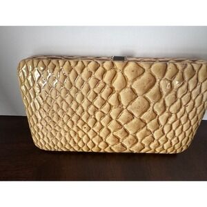 Crocodile Embossed Wallet Clutch Tan Beige Card Slots Organizer